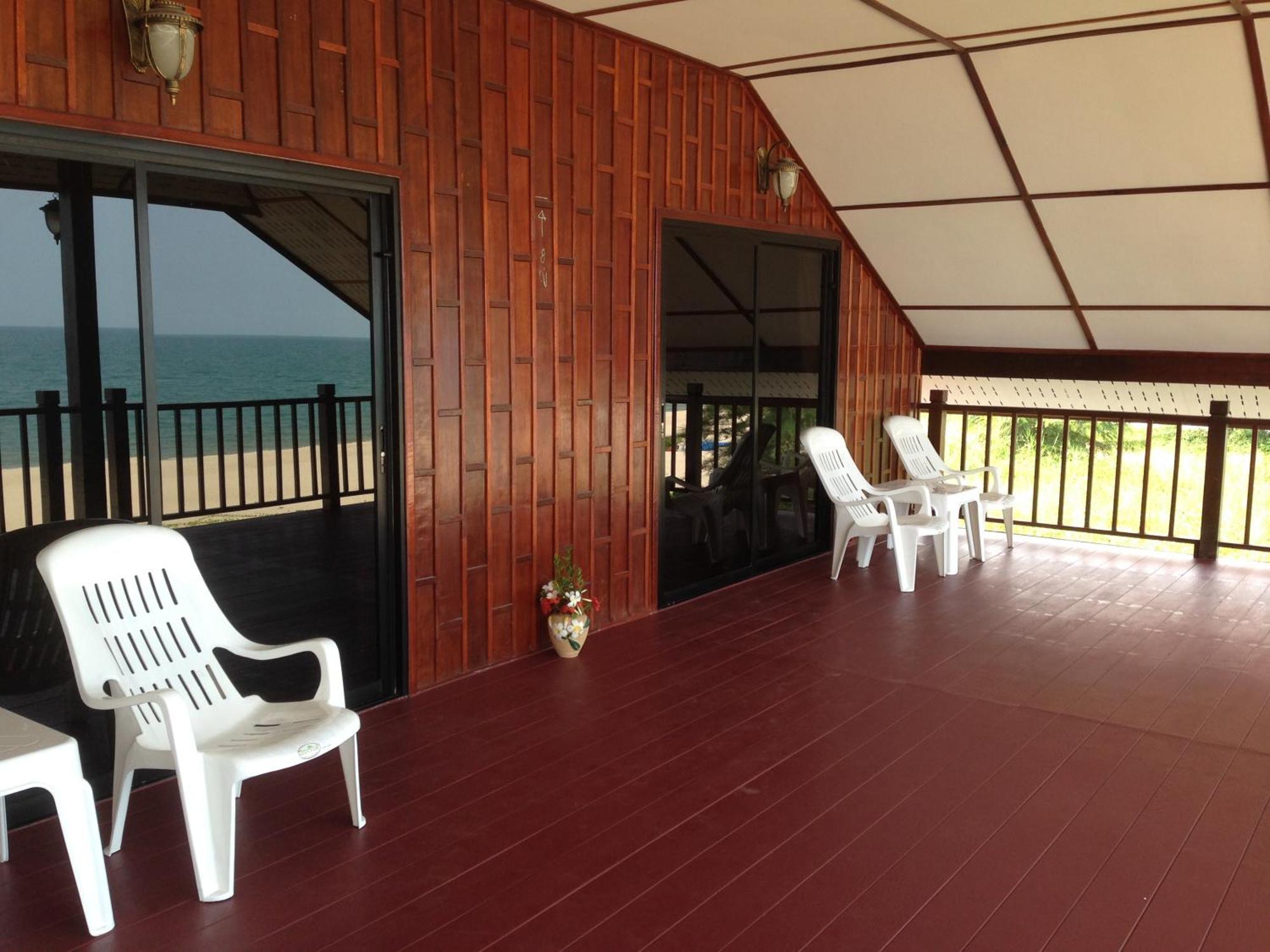 Sea Breeze House, Naiplao Beach Khanom Phòng bức ảnh