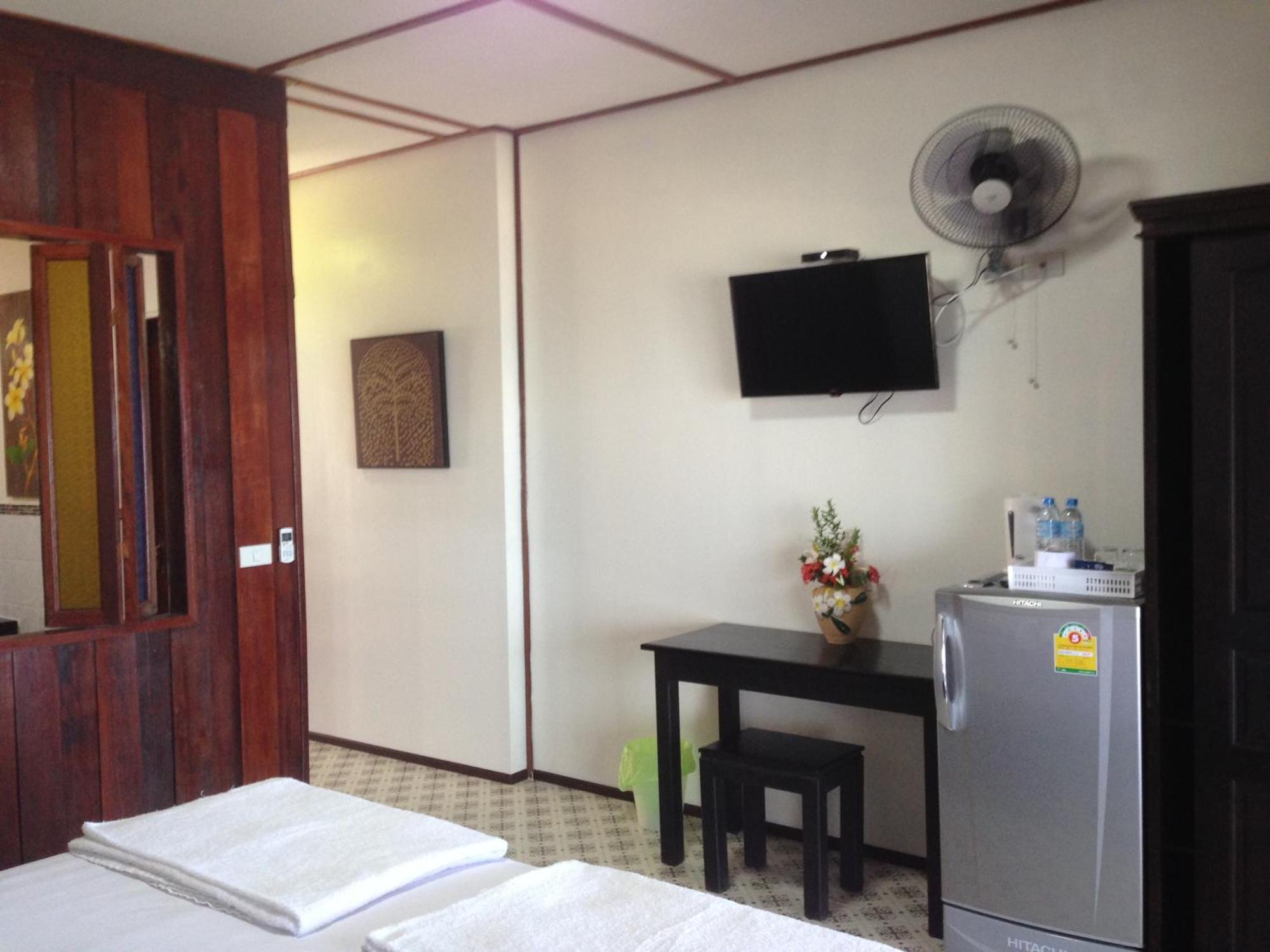 Sea Breeze House, Naiplao Beach Khanom Phòng bức ảnh