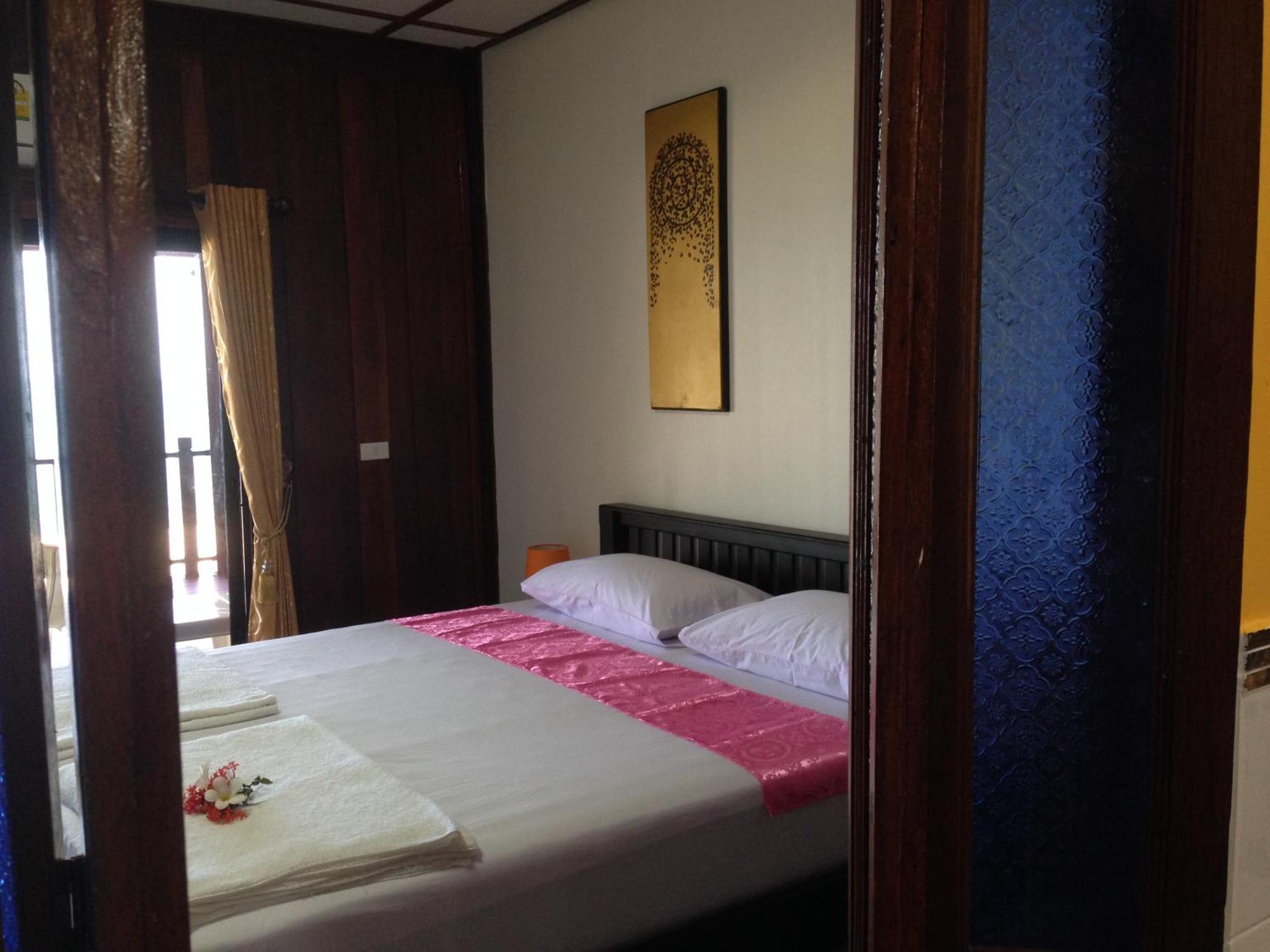 Sea Breeze House, Naiplao Beach Khanom Phòng bức ảnh